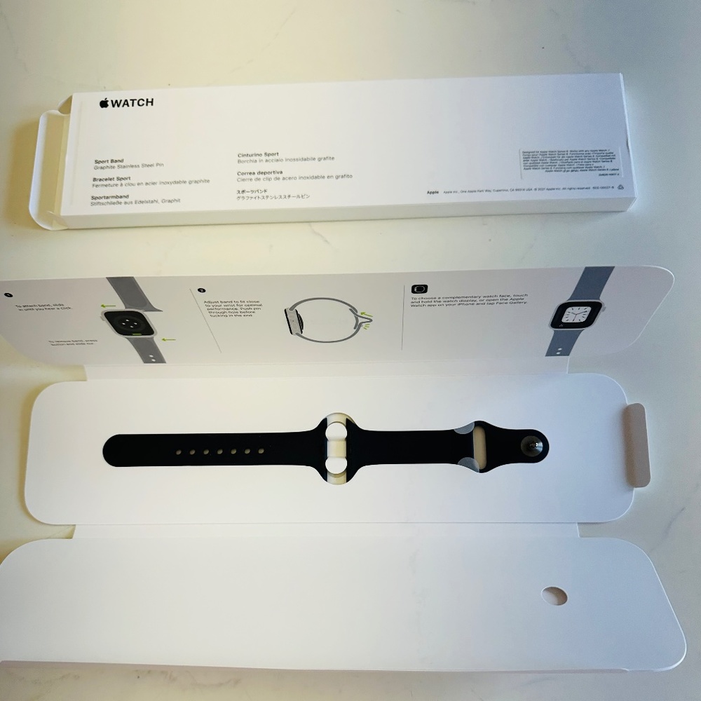 NEW Apple Watch Sports Band in Midnight 41mm